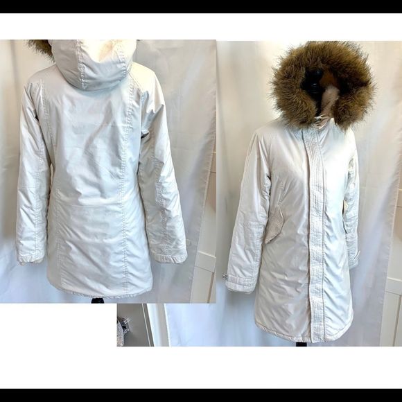 Aritzia White Ski & Snow Jacket - Picture 5 of 15